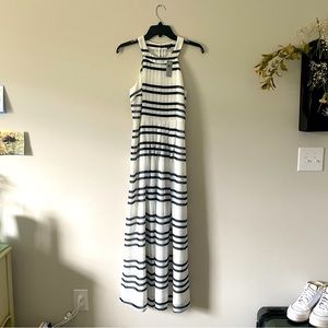 NWT Ann Taylor maxi dress size 6 petite!